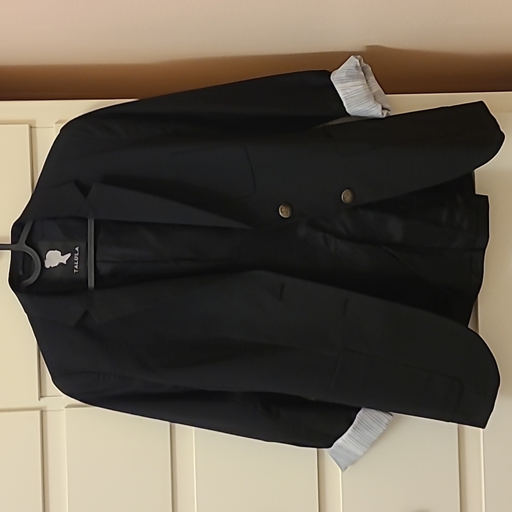 Aritzia Talula Black Blazer